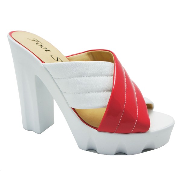 Шлепанцы Footstep